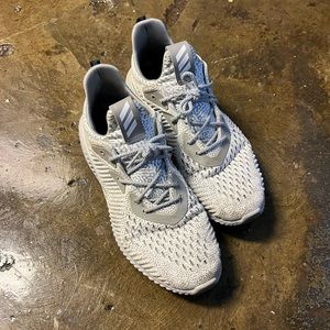 Adidas Alphabounce